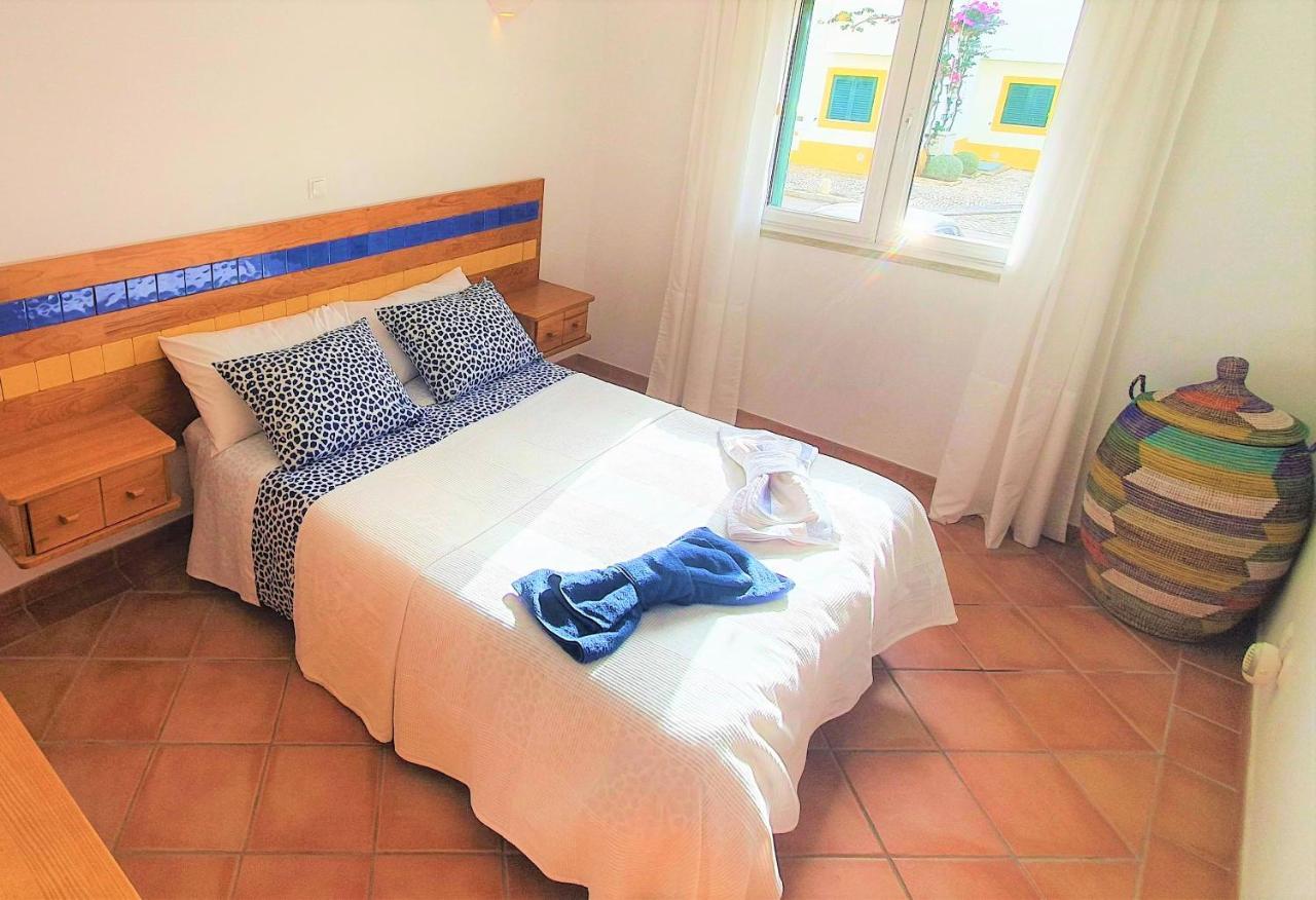 Nice 2 Bedroom Apartment Groundfloor Swimming Pool Tavira Esterno foto